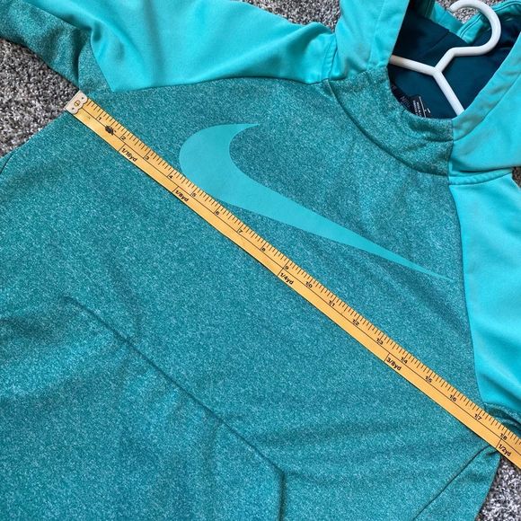 🍁50% Off Sale 🍁 Nike Dri Fit Hoodie - Picture 7 of 10